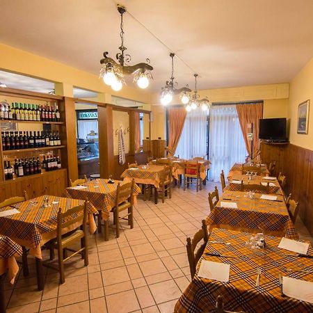 Cantarana Hotel Sesta Godano Buitenkant foto